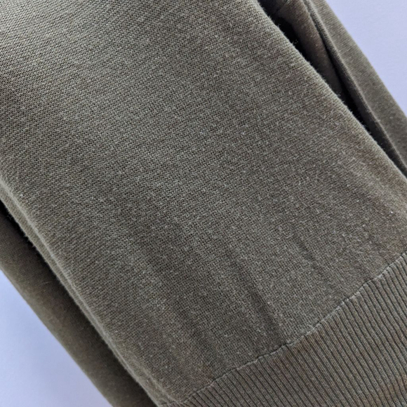 Meister Vintage Olive Green Star Turtleneck Sweater - Picture 5 of 9